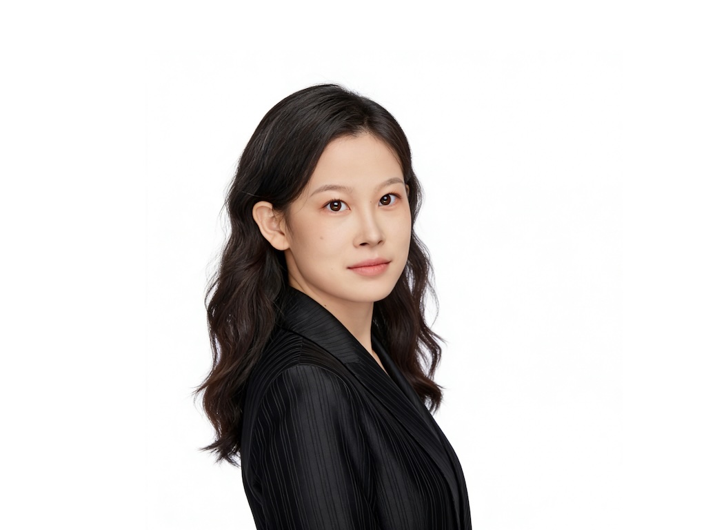 Portrait of Xin Jiang